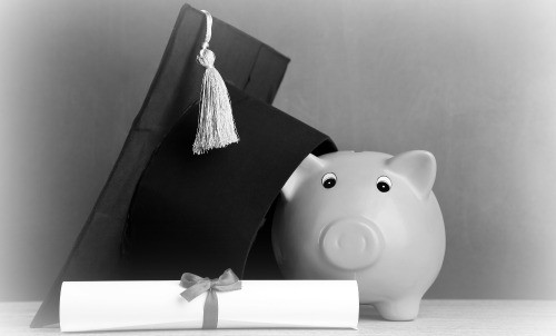 Is A Finance Degree The Sure-Fire Way To Earn Money?