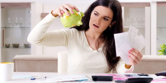 woman having challenges with her budget